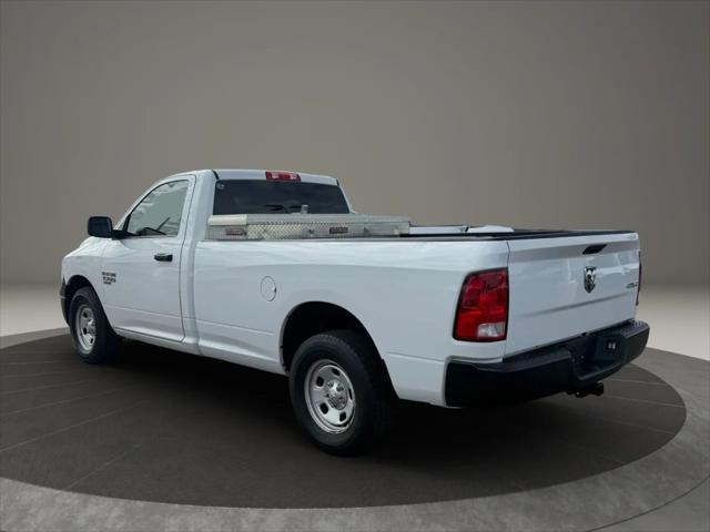 2022 Ram 1500 Classic Tradesman Regular Cab 4x4 8' Box