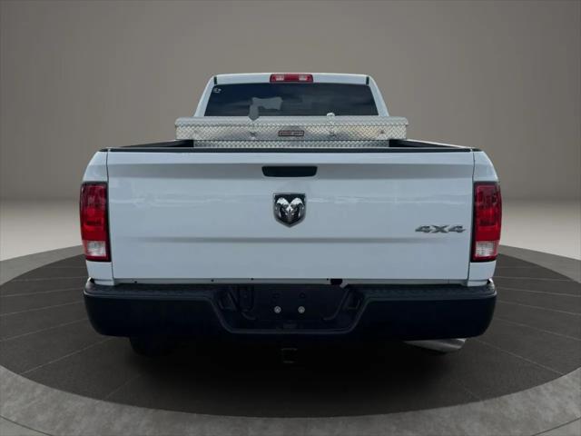 2022 Ram 1500 Classic Tradesman Regular Cab 4x4 8' Box