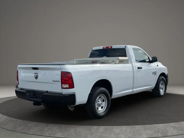 2022 Ram 1500 Classic Tradesman Regular Cab 4x4 8' Box
