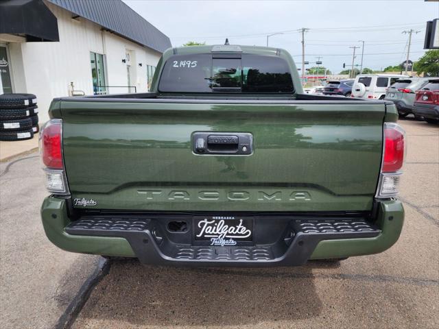 2022 Toyota Tacoma TRD Off-Road Pickup 4D 6 ft