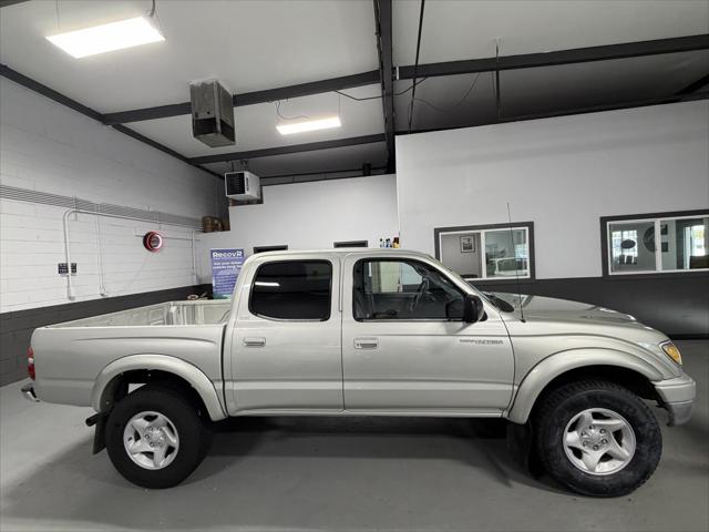 2002 Toyota Tacoma Base V6