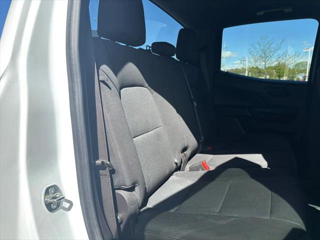 2023 Chevrolet Colorado 2WD Crew Cab Short Box WT