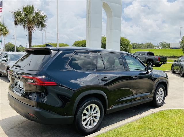 2025 Toyota Grand Highlander LE