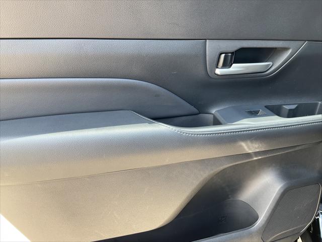 2025 Toyota Grand Highlander LE