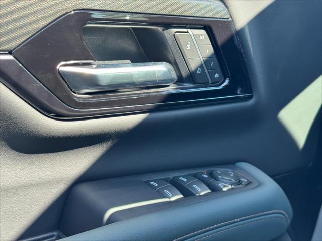 2026 GMC Yukon XL 4WD AT4