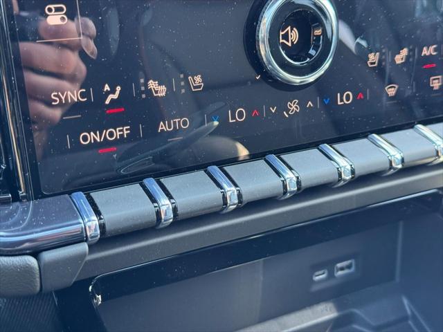 2026 GMC Yukon XL 4WD AT4