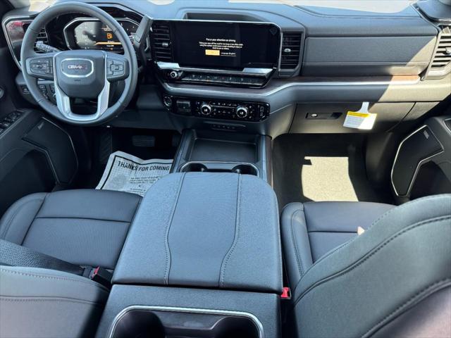 2026 GMC Sierra 2500HD Crew Cab, Standard Bed, SLT, 4WD