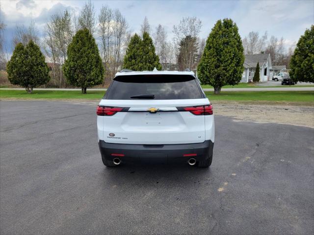 2023 Chevrolet Traverse AWD LT Leather
