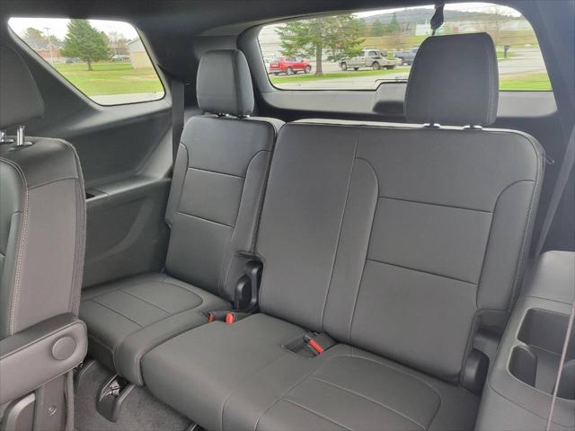 2023 Chevrolet Traverse AWD LT Leather