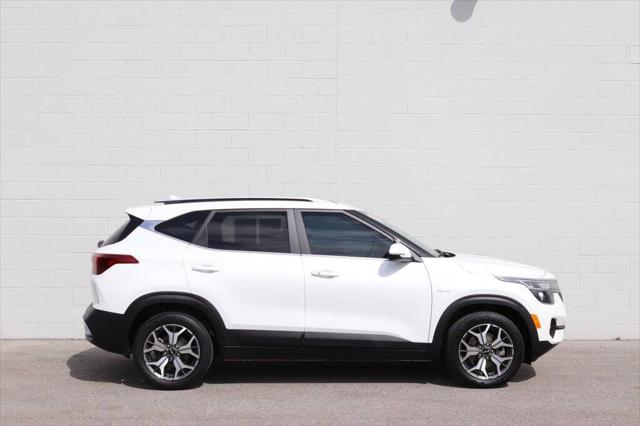 2022 Kia Seltos EX
