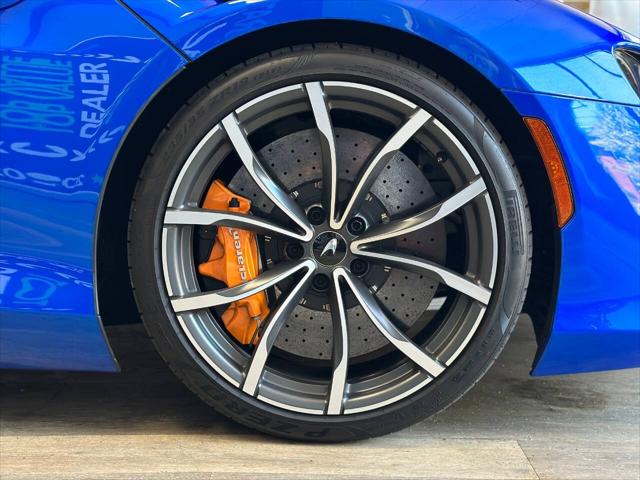 2023 McLaren Artura Base 2dr Coupe