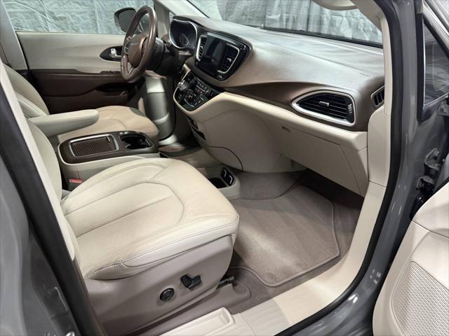 2020 Chrysler Pacifica Touring L Plus