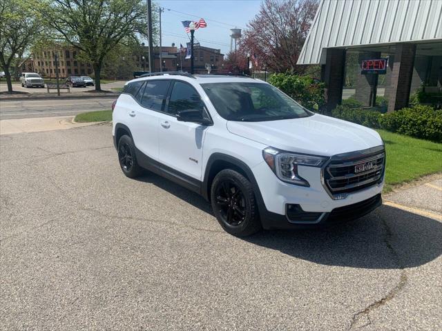 2022 GMC Terrain AWD AT4
