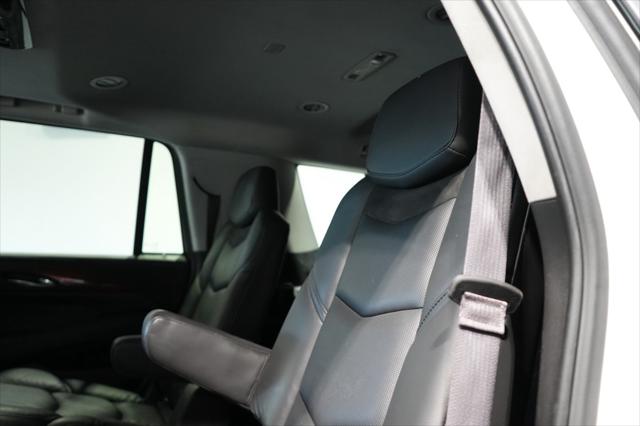 2016 Cadillac Escalade Premium Collection