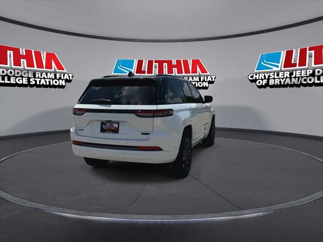 2026 Jeep Grand Cherokee Summit 4x4