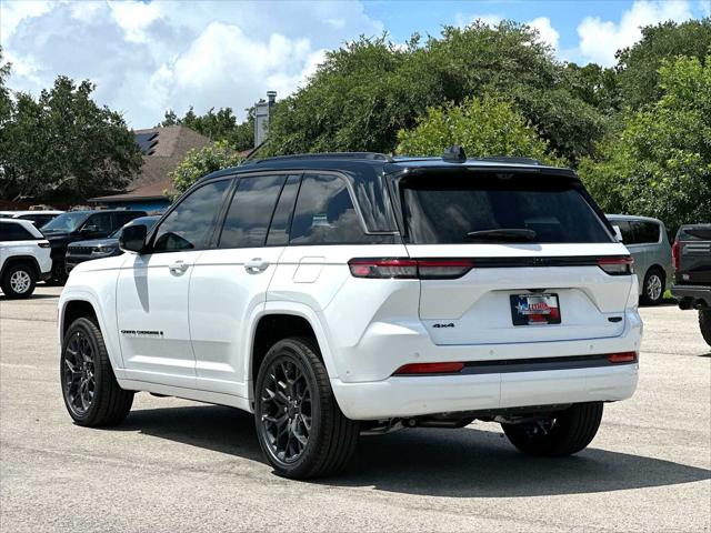 2026 Jeep Grand Cherokee Summit 4x4