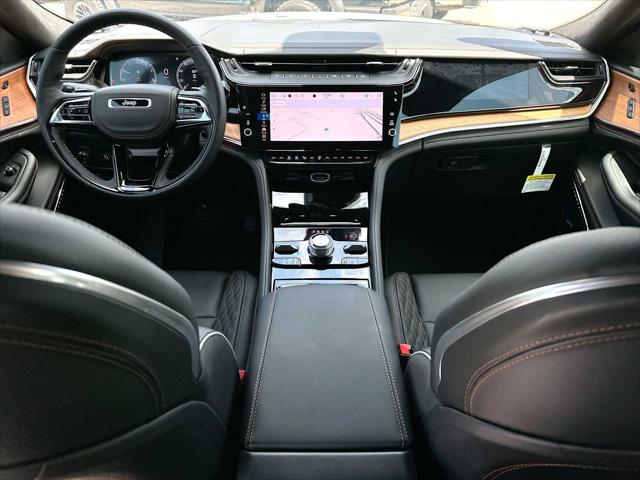 2026 Jeep Grand Cherokee Summit 4x4