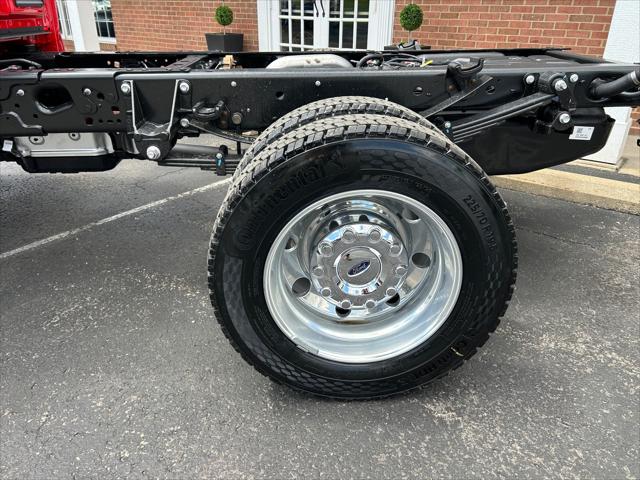 2026 Ford F-550 F-550&reg; Lariat&reg;