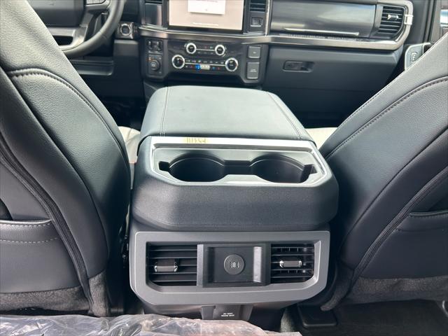 2026 Ford F-550 F-550&reg; Lariat&reg;