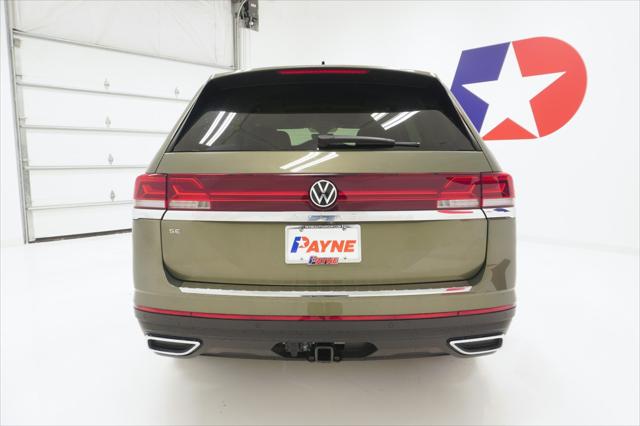 2026 Volkswagen Atlas SE with Technology