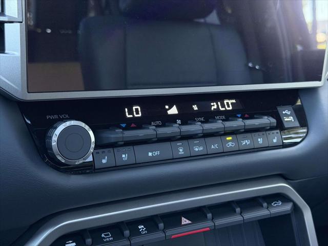 2026 Toyota Tundra Platinum CrewMax 5.5' Bed