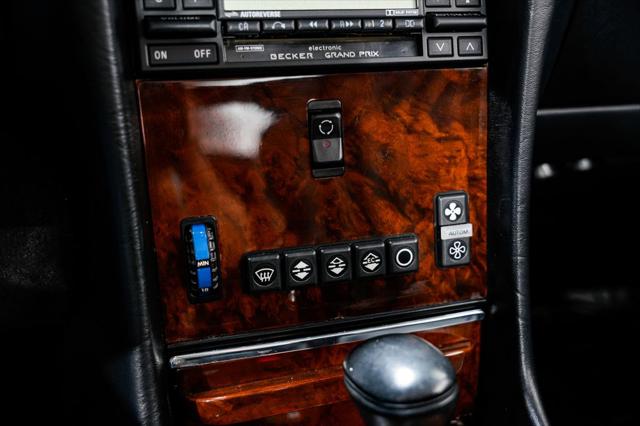 1987 Mercedes-Benz 560 SERIES 560 SL