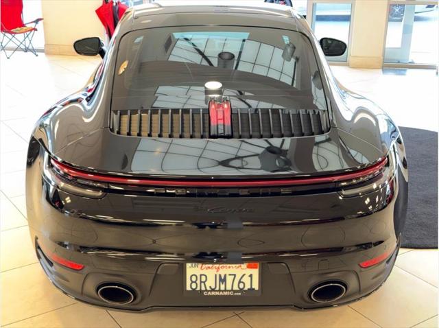 2020 Porsche 911 Carrera