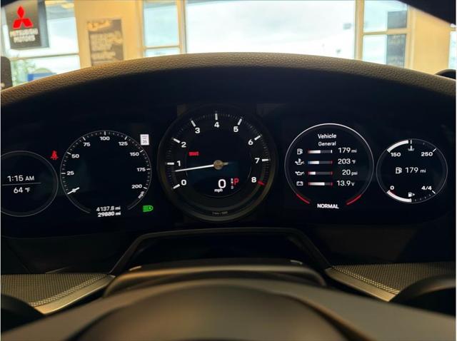 2020 Porsche 911 Carrera
