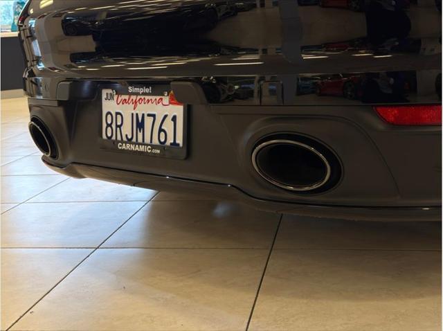 2020 Porsche 911 Carrera