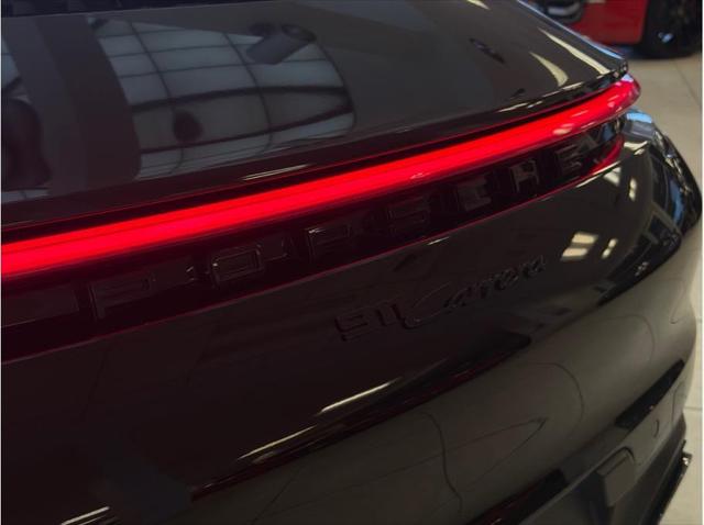 2020 Porsche 911 Carrera