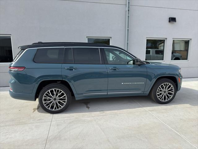 2026 Jeep Grand Cherokee L Summit 4x4
