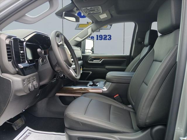 2026 Chevrolet Silverado 2500HD Crew Cab, Standard Bed, LT, 4WD