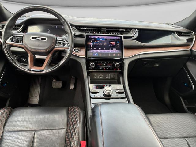 2023 Jeep Grand Cherokee L Summit 4x4