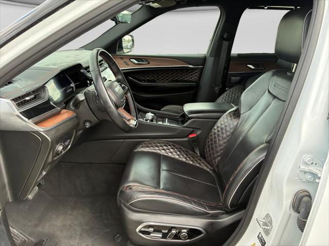 2023 Jeep Grand Cherokee L Summit 4x4