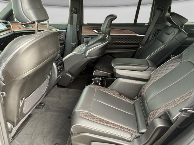 2023 Jeep Grand Cherokee L Summit 4x4