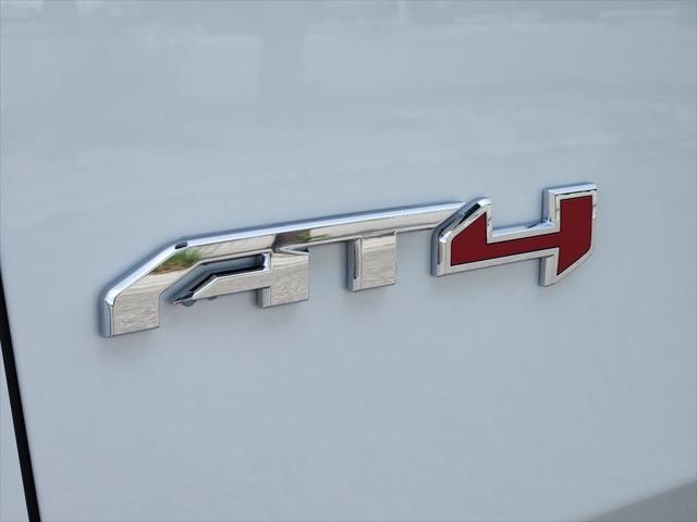 2026 GMC Yukon 4WD AT4