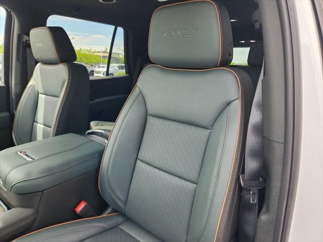 2026 GMC Yukon 4WD AT4
