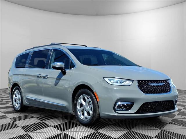 2023 Chrysler Pacifica Limited for sale in High Point, NC