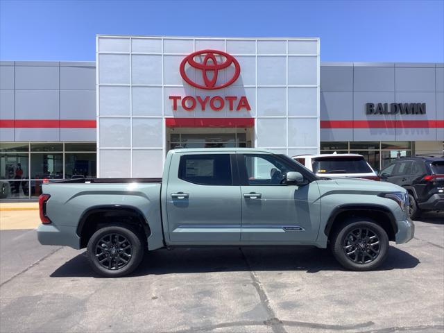 2026 Toyota Tundra Platinum CrewMax 5.5' Bed