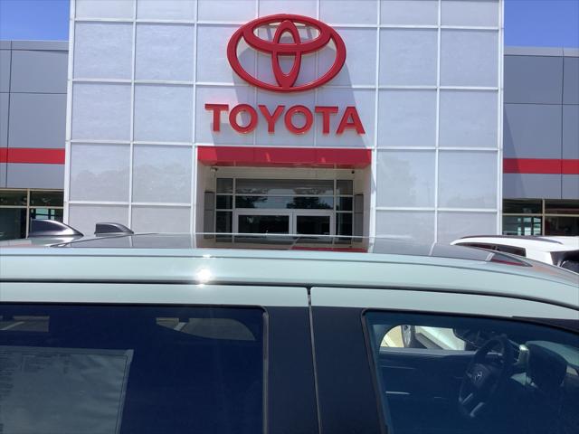 2026 Toyota Tundra Platinum CrewMax 5.5' Bed