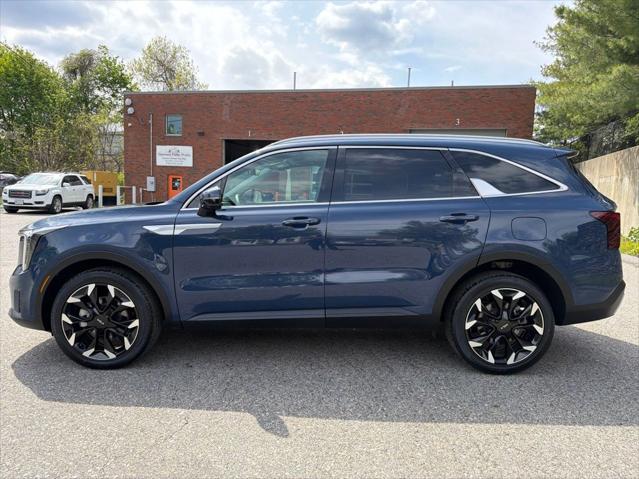 2025 Kia Sorento EX