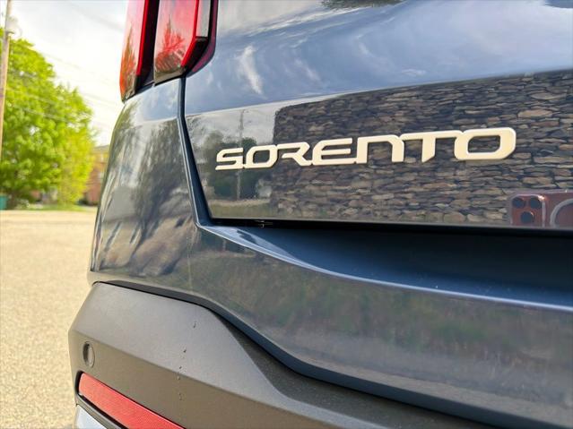 2025 Kia Sorento EX