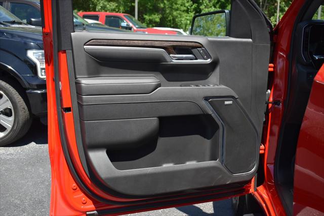 2025 GMC Sierra 1500 4WD Crew Cab Short Box Elevation with 3SB