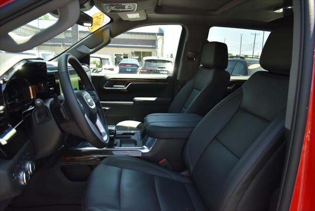 2025 GMC Sierra 1500 4WD Crew Cab Short Box Elevation with 3SB