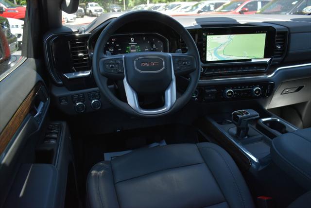 2025 GMC Sierra 1500 4WD Crew Cab Short Box Elevation with 3SB