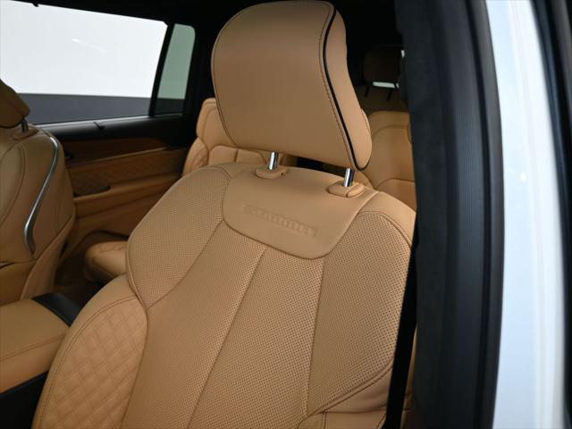 2025 Jeep Grand Cherokee L Summit Reserve 4x4