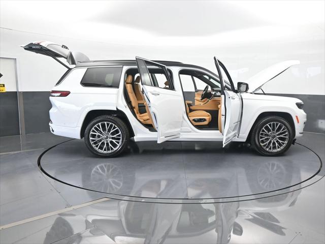 2025 Jeep Grand Cherokee L Summit Reserve 4x4