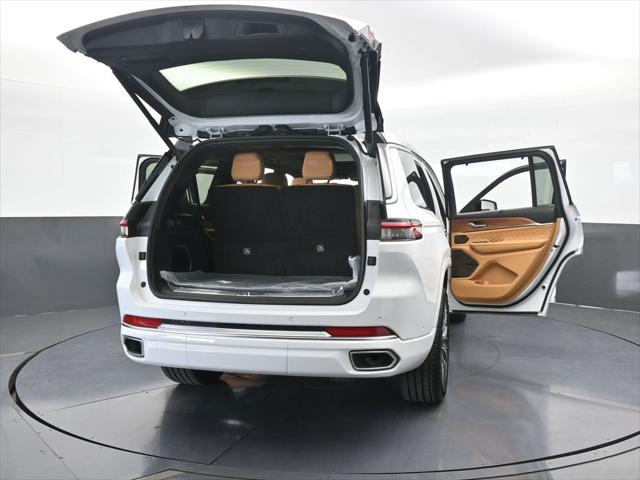 2025 Jeep Grand Cherokee L Summit Reserve 4x4
