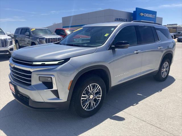 2025 Chevrolet Traverse FWD LT