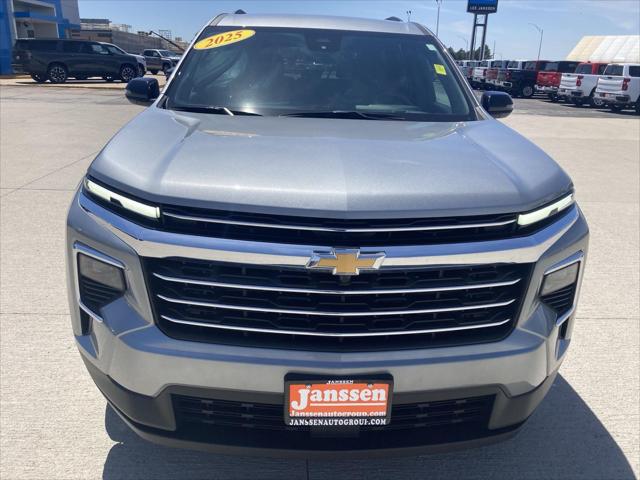 2025 Chevrolet Traverse FWD LT